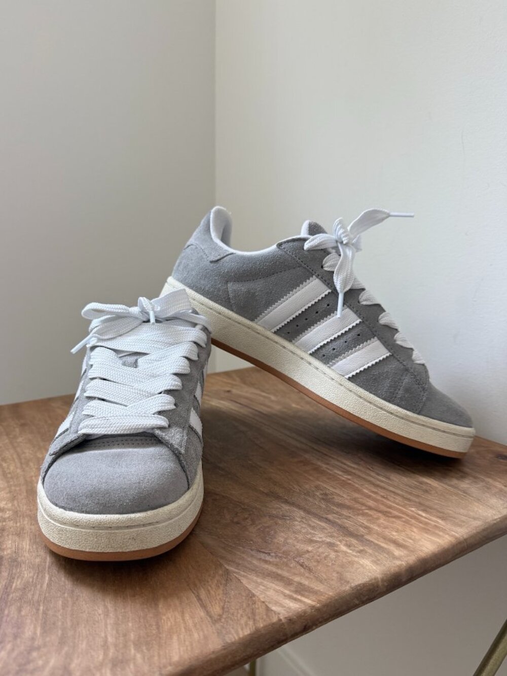ADIDAS Originals Campus 00s Grey Three Cloud White Sneakers Size US 9